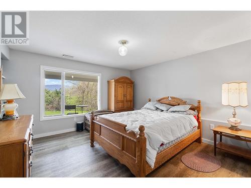 2657 Mountview Place, Blind Bay, BC - Indoor Photo Showing Bedroom