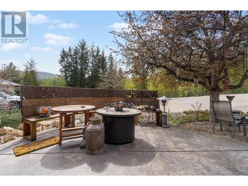 2657 Mountview Place, Blind Bay, BC - Outdoor