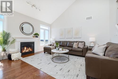 168 Parkinson Dr, Guelph/Eramosa, ON - Indoor Photo Showing Living Room With Fireplace