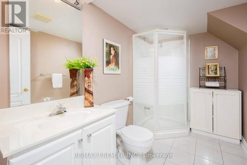 113 Sierra Court, Vaughan, ON - Indoor Photo Showing Bathroom