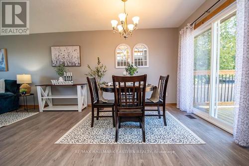 5 Cedar Tree Lane, Kawartha Lakes, ON - Indoor Photo Showing Dining Room