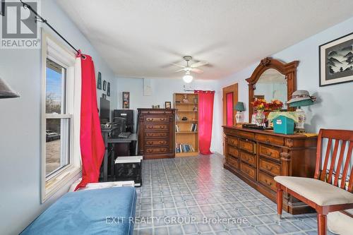 18224 Telephone Rd, Quinte West, ON - Indoor
