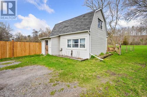 18224 Telephone Rd, Quinte West, ON - Outdoor