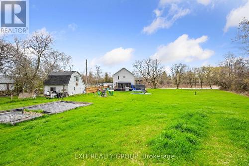 18224 Telephone Rd, Quinte West, ON - Outdoor With Backyard