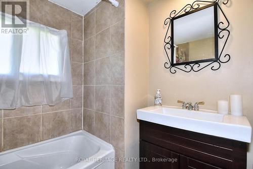 1650 Kinsale Road, Smith-Ennismore-Lakefield, ON - Indoor Photo Showing Bathroom