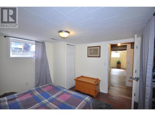 A 370 N 4Th Avenue, Williams Lake, BC - Indoor Photo Showing Bedroom