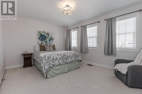 68 Swift Crescent, Cambridge, ON - Indoor Photo Showing Bedroom