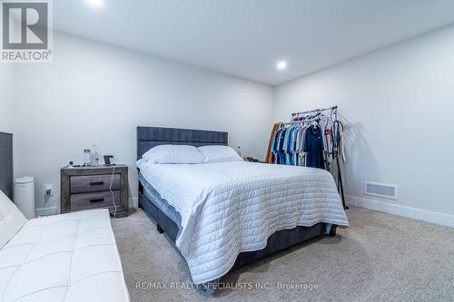 61 Royal Cres, St. Thomas, ON - Indoor Photo Showing Bedroom