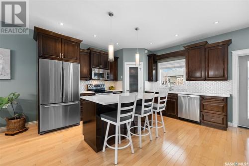 30 Everton Crescent, Moose Jaw, SK - Indoor Photo Showing Kitchen With Upgraded Kitchen