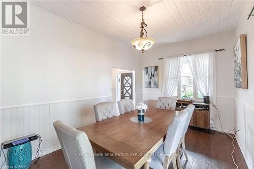 625 Beach Boulevard, Hamilton, ON - Indoor Photo Showing Dining Room