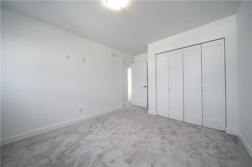 35 Chimney Swift Way, St Adolphe, MB - Indoor Photo Showing Other Room