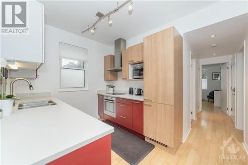 182 Drummond Street, Ottawa, ON - Indoor Photo Showing Kitchen With Double Sink