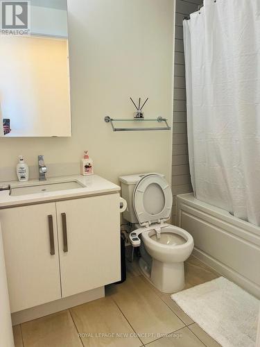 1304 - 5180 Yonge Street, Toronto, ON - Indoor Photo Showing Bathroom