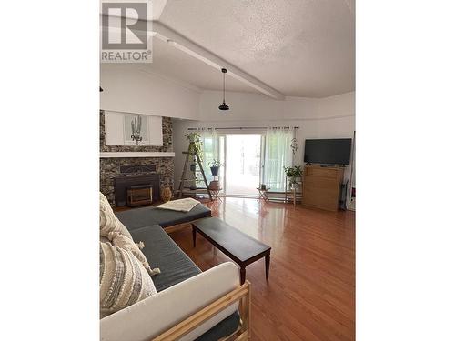 3892 Macdonald Road, Vanderhoof, BC - Indoor Photo Showing Living Room With Fireplace