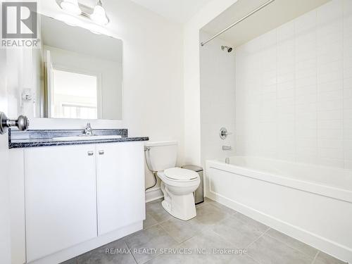26 Skelton Street, Mono, ON - Indoor Photo Showing Bathroom