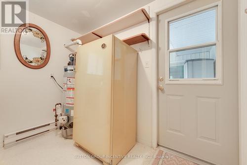 12 Pine Hill Court Crt, Innisfil, ON - Indoor Photo Showing Other Room
