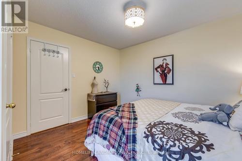 2147 Nightingale Way, Oakville, ON - Indoor Photo Showing Bedroom