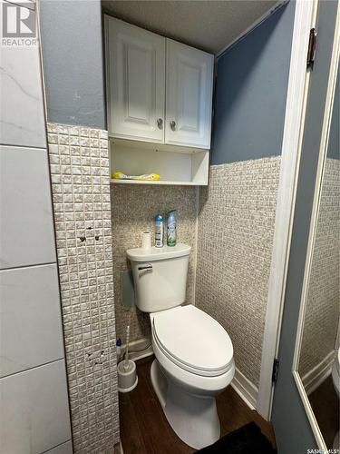 210 3Rd Avenue W, Blaine Lake, SK - Indoor Photo Showing Bathroom