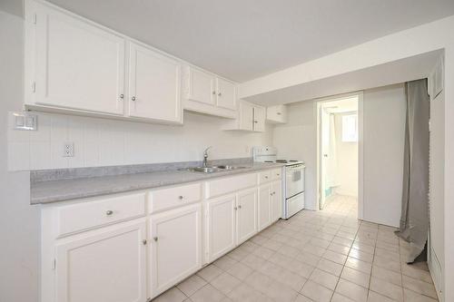 233 Elizabeth Street, Guelph, ON - Indoor Photo Showing Kitchen With Double Sink