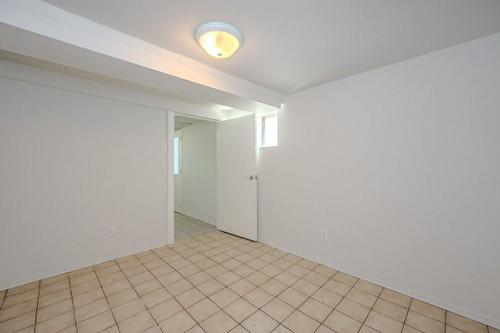233 Elizabeth Street, Guelph, ON - Indoor Photo Showing Other Room