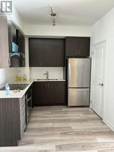 #1107 -195 Bonis Ave, Toronto, ON - Indoor Photo Showing Kitchen With Upgraded Kitchen