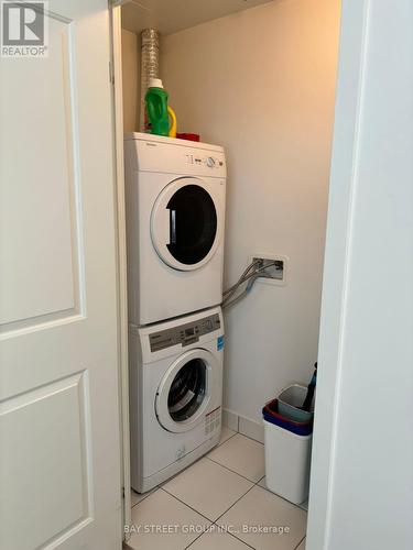 #1107 -195 Bonis Ave, Toronto, ON - Indoor Photo Showing Laundry Room