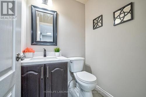 90 James Park Sq, Toronto, ON - Indoor Photo Showing Bathroom