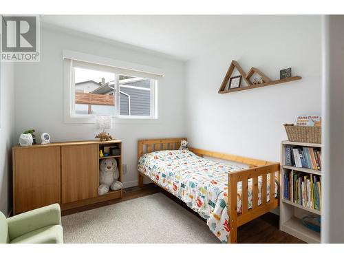 1051 11 Avenue, Vernon, BC - Indoor Photo Showing Bedroom