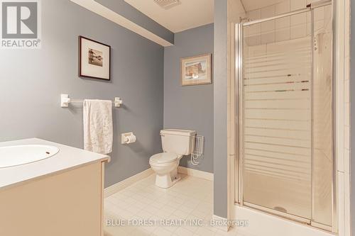 161 Wheeler Avenue, Thames Centre, ON - Indoor Photo Showing Bathroom