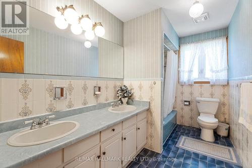 94 Pemberton Ave, Toronto, ON - Indoor Photo Showing Bathroom