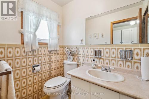 94 Pemberton Avenue, Toronto, ON - Indoor Photo Showing Bathroom