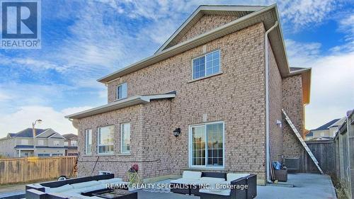 92 Kettlewell Crescent, Brampton, ON - Outdoor With Exterior
