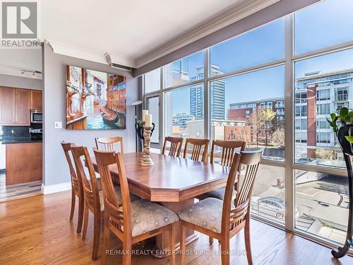 #310 -70 Port St E, Mississauga, ON - Indoor Photo Showing Dining Room