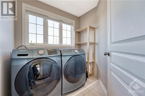 407 Fireweed Trail, Ottawa, ON - Indoor Photo Showing Laundry Room