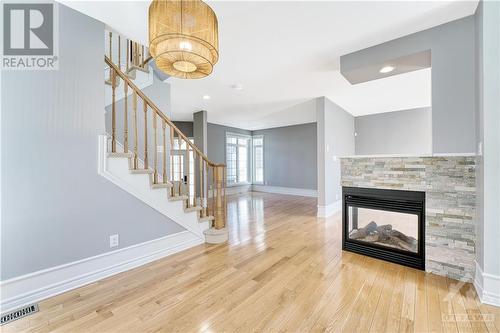 407 Fireweed Trail, Ottawa, ON - Indoor With Fireplace