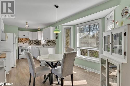 130 Victoria Avenue N, Lindsay, ON - Indoor Photo Showing Dining Room