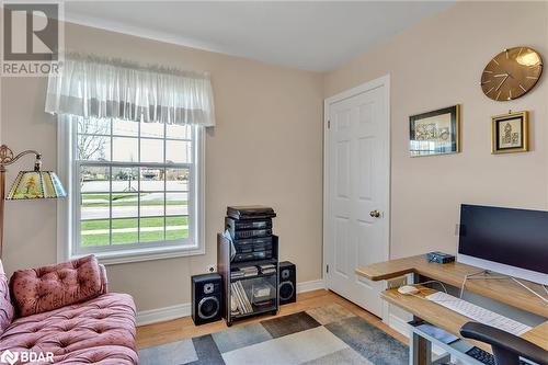 130 Victoria Avenue N, Lindsay, ON - Indoor Photo Showing Other Room