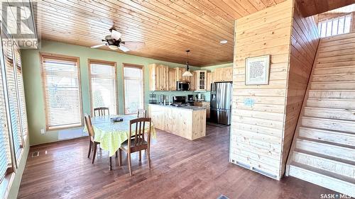 243 Ruby Drive, Hitchcock Bay, SK - Indoor Photo Showing Other Room