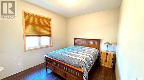 243 Ruby Drive, Hitchcock Bay, SK - Indoor Photo Showing Bedroom