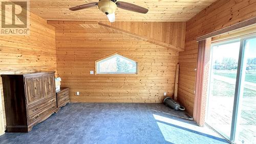 243 Ruby Drive, Hitchcock Bay, SK - Indoor Photo Showing Other Room