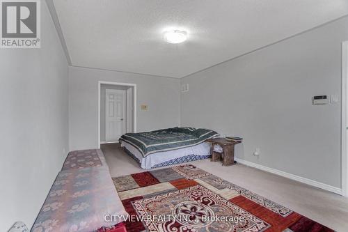 4448 Idlewilde Cres, Mississauga, ON - Indoor Photo Showing Bedroom