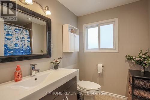 3370 Martins Pine Crescent, Mississauga, ON - Indoor Photo Showing Bathroom
