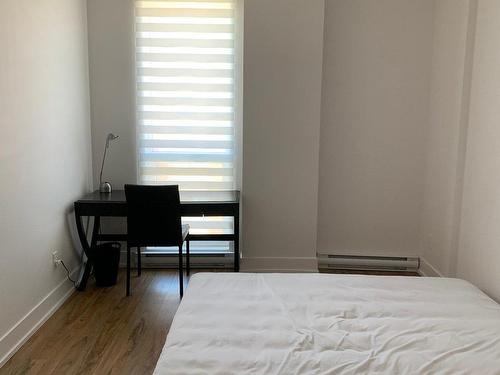 Chambre Ã Â coucher - 502-40 Rue D'Ambre, Candiac, QC - Indoor Photo Showing Bedroom
