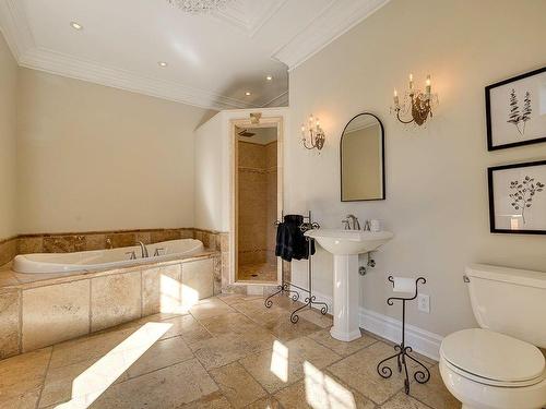 Salle de bains attenante Ã  la CCP - 1115 Rue Des Anciens, Prévost, QC - Indoor Photo Showing Bathroom