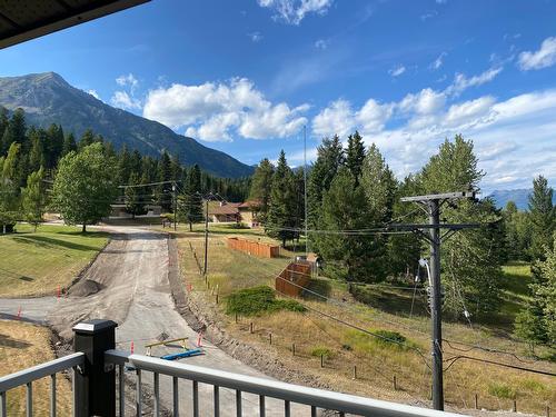 301C - 1802 Alpine Drive, Elkford, BC - Outdoor With View