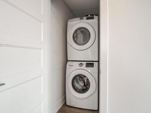Salle de lavage - 504-40 Rue D'Ambre, Candiac, QC - Indoor Photo Showing Laundry Room