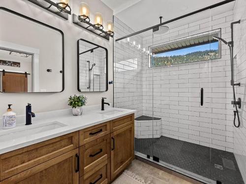 2424 Fairways Drive, Sun Peaks, BC - Indoor Photo Showing Bathroom