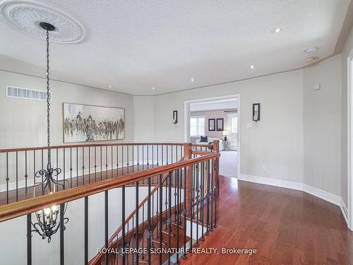 19 Lemsford Dr, Markham, ON - Indoor Photo Showing Other Room