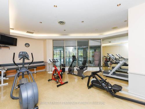 811-1 Ripley Ave, Toronto, ON - Indoor Photo Showing Gym Room