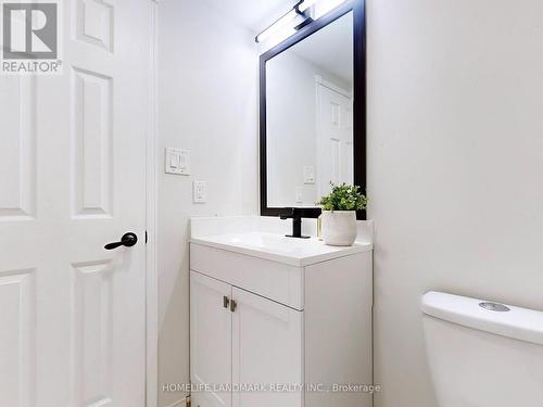 #21 -455 Apache Crt, Mississauga, ON - Indoor Photo Showing Bathroom